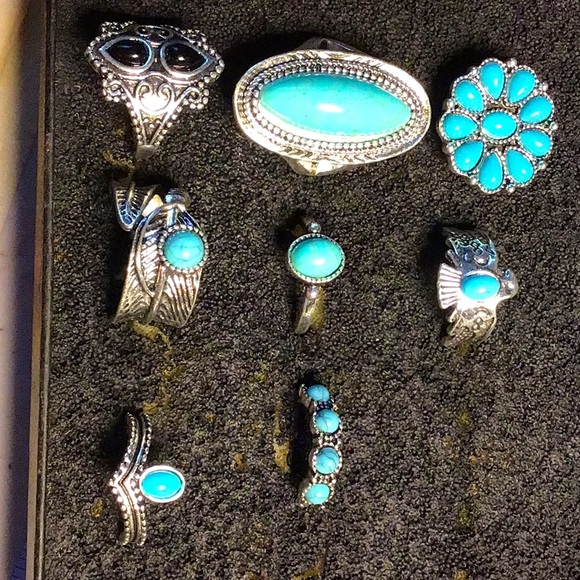 8 rings  ALL NWOT  rings shown  ... 8r - Picture 3 of 4